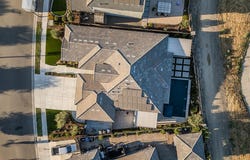 400 Ridge Creek Estates Way, Dinuba, CA 93618