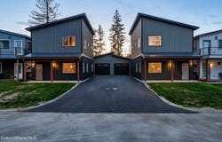 140 Carnelian Ave, Ponderay, ID 83852