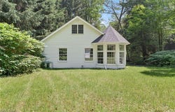 1990 Woodstock Road, Gates Mills, OH 44040