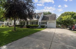 1210 Glenwood Avenue, Joliet, IL 60435