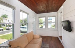 101 E CHELTON RD, BROOKHAVEN, PA 19015