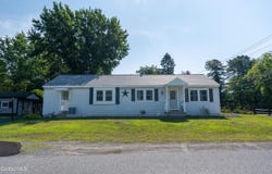 4 Leo Street, Queensbury, NY 12804