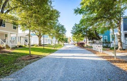 2207 Government Street, Ocean Springs, MS 39564