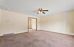 120 Highland Road, Lansing, KS 66043