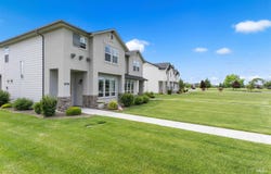 5716 W Stadium Ln, Eagle, ID 83616