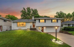 354 Edith Drive, West Saint Paul, MN 55118