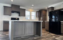 59229 Cary Lane, New Haven, MI 48048