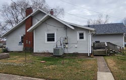 1607 Washington Avenue, Baxter Springs, KS 66713
