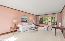 47 Fenview Rd, Long Hill Township, NJ 07933