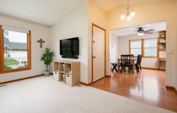 7020 Hickory Lane, Urbandale, IA 50322