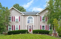 4977 Meadow Crest Dr, Hampton, PA 15101