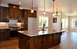2121 SE Wyndham Way, Grants Pass, OR 97527