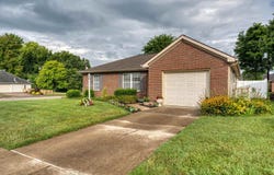 1100 Oakcrest Court, Henderson, KY 42420