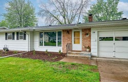 54 66th Way NE, Fridley, MN 55432