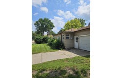 1023 N 1st Street, Aberdeen, SD 57401