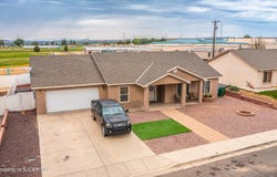 805 MESA VISTA Drive, Farmington, NM 87401