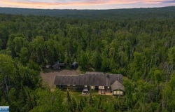677 County Road 60, Grand Marais, MN 55604