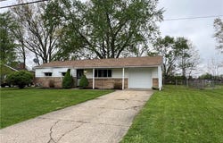 4135 Sabin Drive, Rootstown, OH 44272