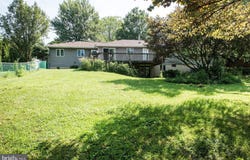 26 GEORGETOWN ROAD, BORDENTOWN, NJ 08505