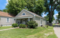 835 Forrest St, Louisville, KY 40217