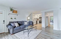 4570 Cove Dr, Carlsbad, CA 92008