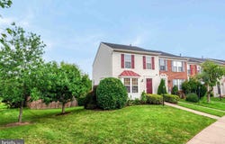 221 SHIRLEY SQUARE SE, LEESBURG, VA 20175