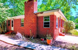 304 Rebecca Ave., Dothan, AL 36303