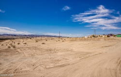 1008 Riverside Dr, Lake Havasu City, AZ 86404