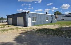 2530 Falls Avenue, Waterloo, IA 50701