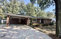1469 Bob Jones Road, Scottsboro, AL 35769