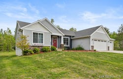 581 Cumings Court NW, Sparta, MI 49345