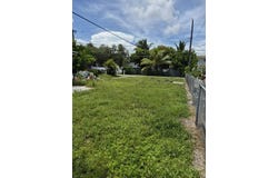 2335 Roosevelt St, Hollywood, FL 33020