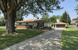 39909 Bridgeview Street, Harrison Township, MI 48045