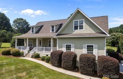 1006 Pin Oak Trail unit: 5, Hendersonville, NC 28739