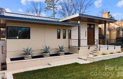 1709 Dearmon Drive, Charlotte, NC 28205