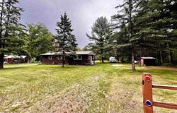 910 10th Avenue, Hancock, WI 54943