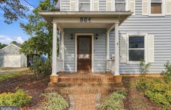 564 W SPRING Street, WOODSTOCK, VA 22664