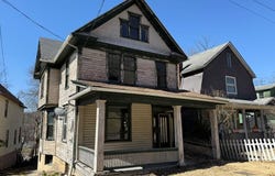 1024 Ash Street, Johnstown, PA 15902