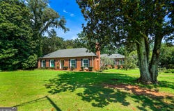 1400 Vernon, Lagrange, GA 30240