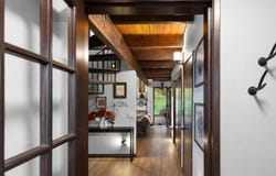 21490 E BRIARWOOD Rd, Rhododendron, OR 97049