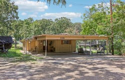 109 N Bay Circle, Mabank, TX 75156