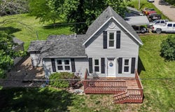 207 Annetta, Hoyt, KS 66440