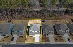 325 Caledonia Court, Peachtree City, GA 30269