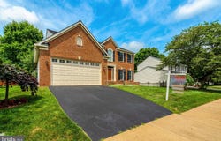 21625 LIVERPOOL STREET, ASHBURN, VA 20147