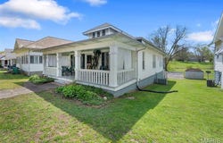 411 E Maple Street, Scott City, MO 63780