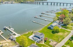 201 EDGEWATER DR, EDGEWATER, MD 21037