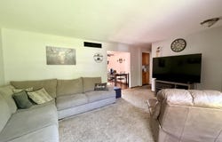 8021 Mclain Avenue, Lambertville, MI 48144