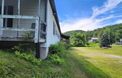 3553 VT Route 103 N, Chester, VT 05143