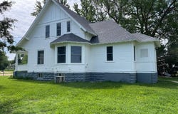 208  Jones Avenue, Winnetoon, NE 68789