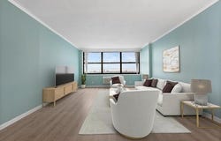 7004 BLVD E, Guttenberg, NJ 07093